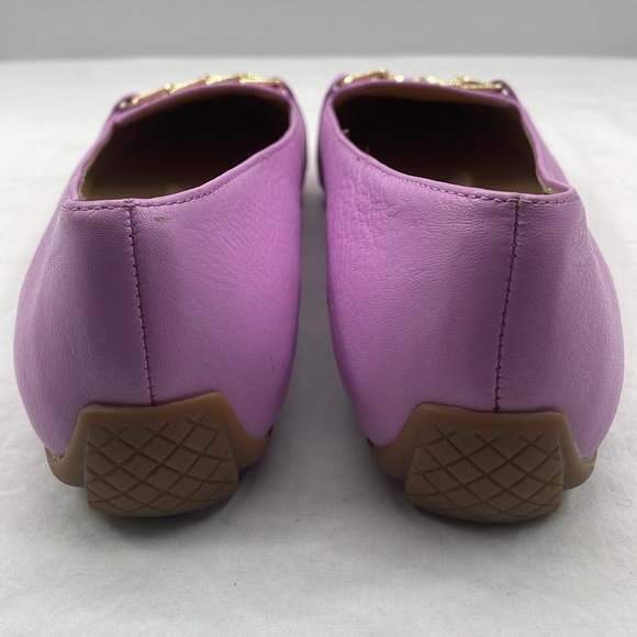 NWOB. Talbots 9M Francesca Chainlink Driving Moccasins - Pebbled Leather. - Picture 8 of 12